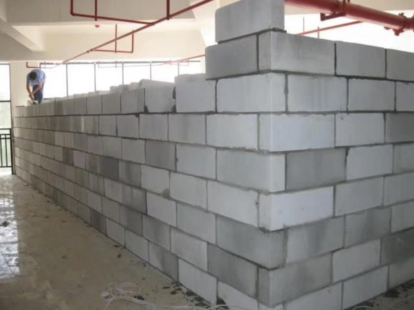 富顺蒸压加气混凝土砌块承重墙静力和抗震性能的研究